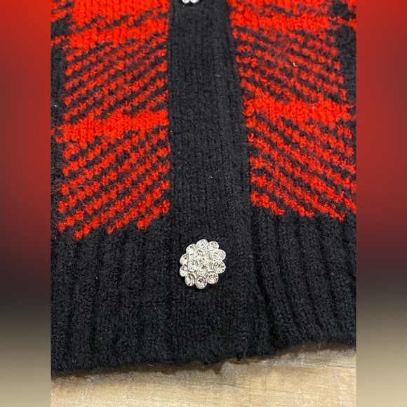 KIKIT red plaid button down crop cardigan jacket - Picture 7 of 14